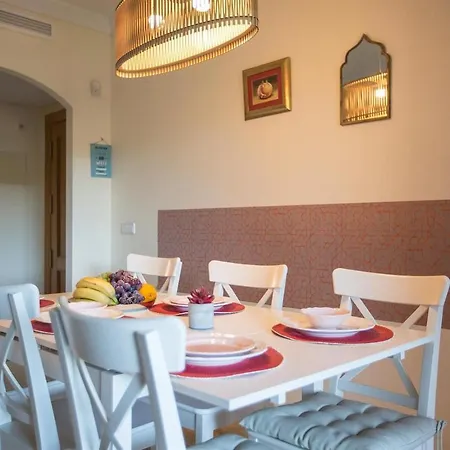 Gorgeous Townhouse With Seaview Apartment Estepona